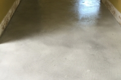 overlay-modern-gray-on-concrete-floor-phoenix-az