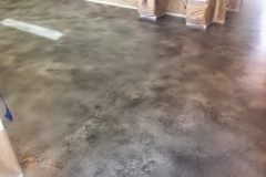 opaque-concrete-stained-floor-